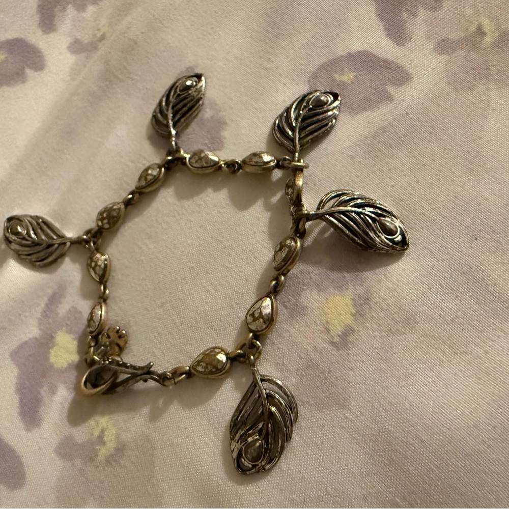 Elegant Silver Leaf Bracelet